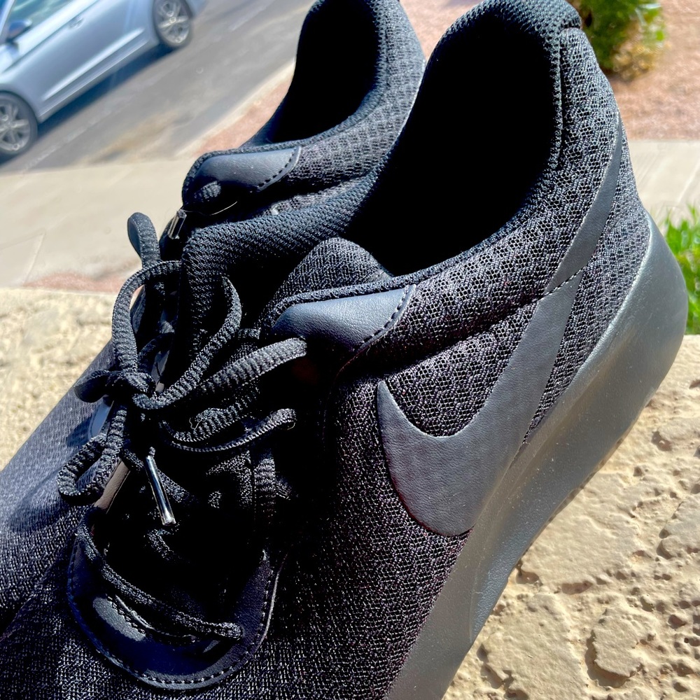 Men’s Nike Tanjun Shoes